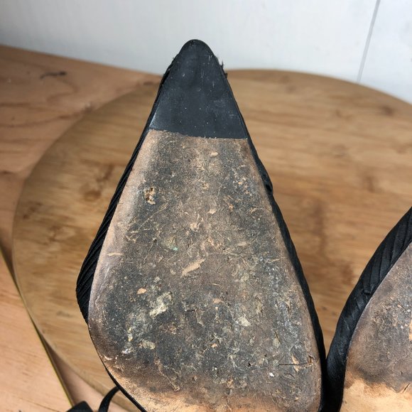 Gucci Heels Womens 38C US 7.5 Black Stilettos Ankle Strap Shoe Event Pointed Toe - Picture 13 of 15